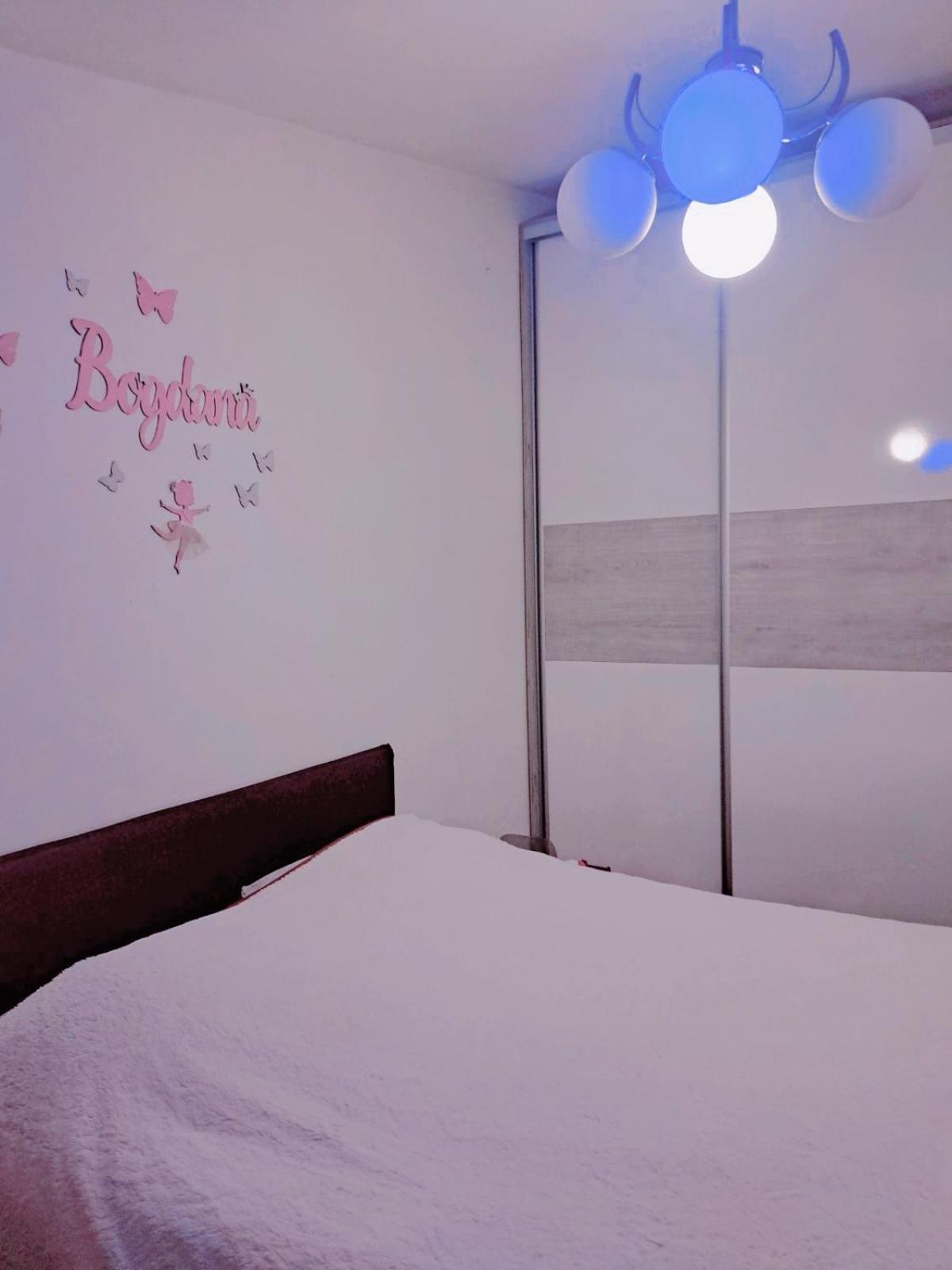 Bgd 2 Apartman Kotor Oda fotoğraf
